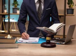 Vai trò của luật sư bào chữa trong hệ thống pháp luật hình sự