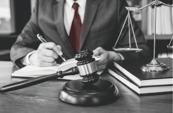 luat su bao chua tai toa